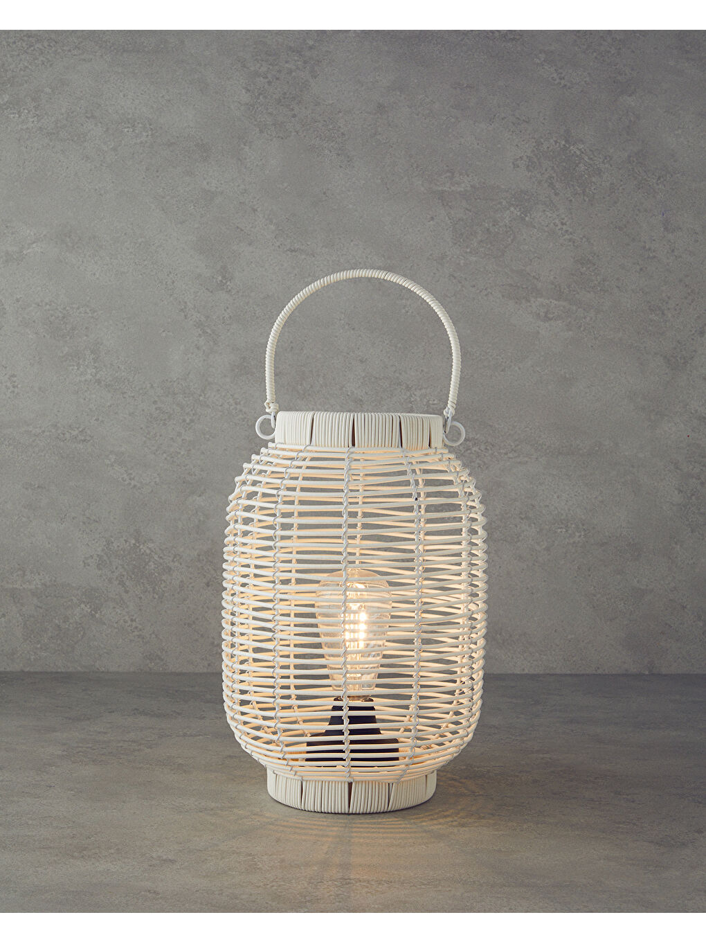 Berta Dekoratif Aydınlatma Beyaz-1