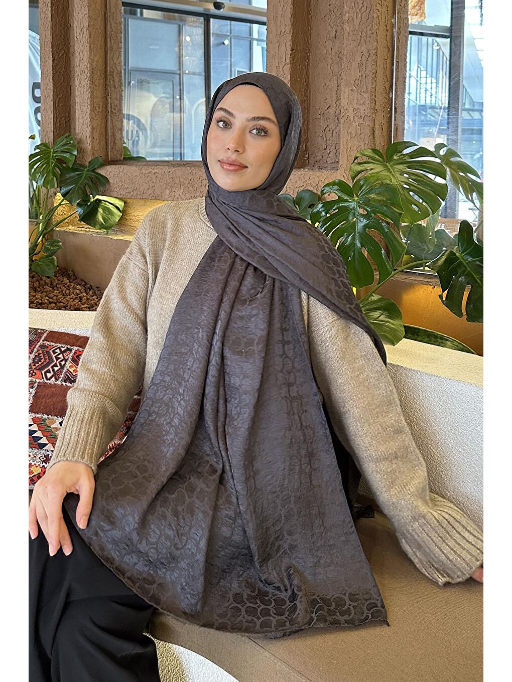 Bloom Desen Ayrobin Floş Jakar Şal Antrasit