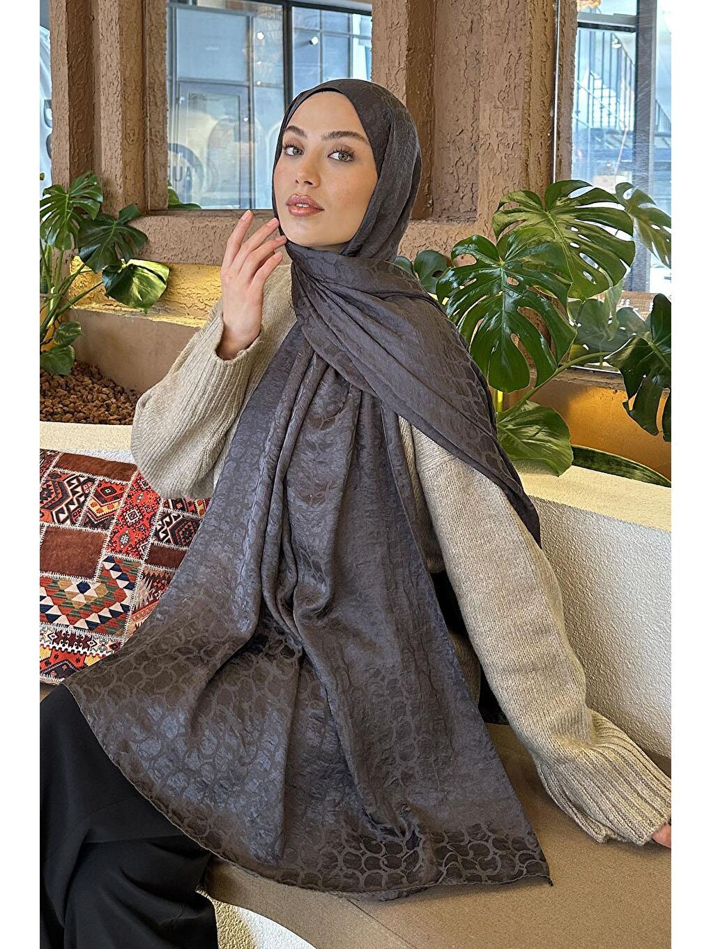 Bloom Desen Ayrobin Floş Jakar Şal Antrasit-1