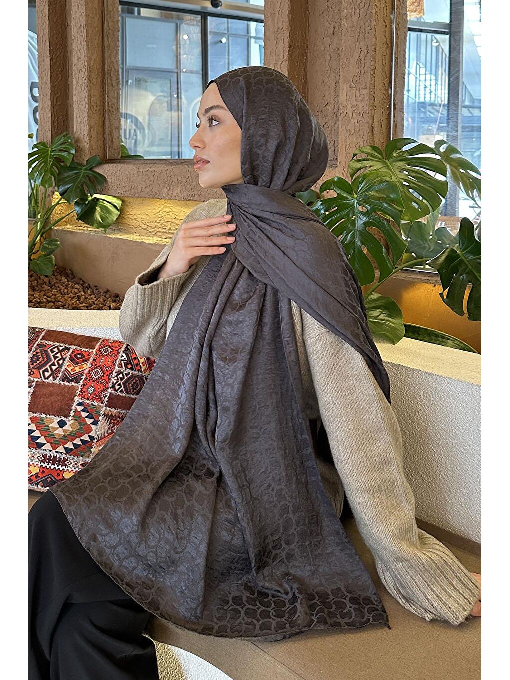 Bloom Desen Ayrobin Floş Jakar Şal Antrasit-3