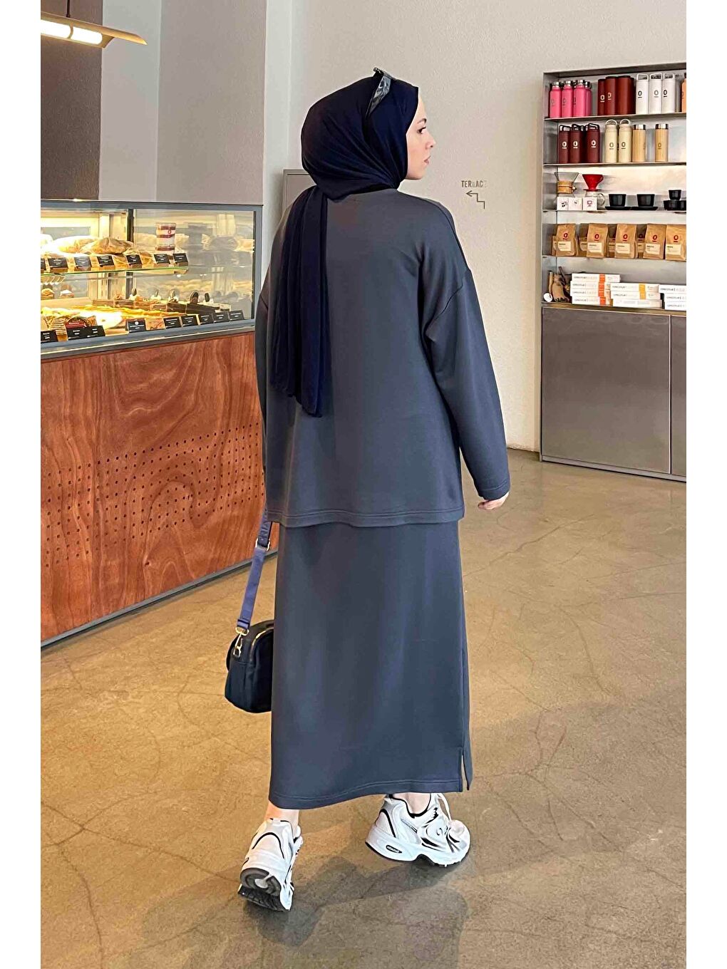 Kristal Etekli Takım Antrasit-3