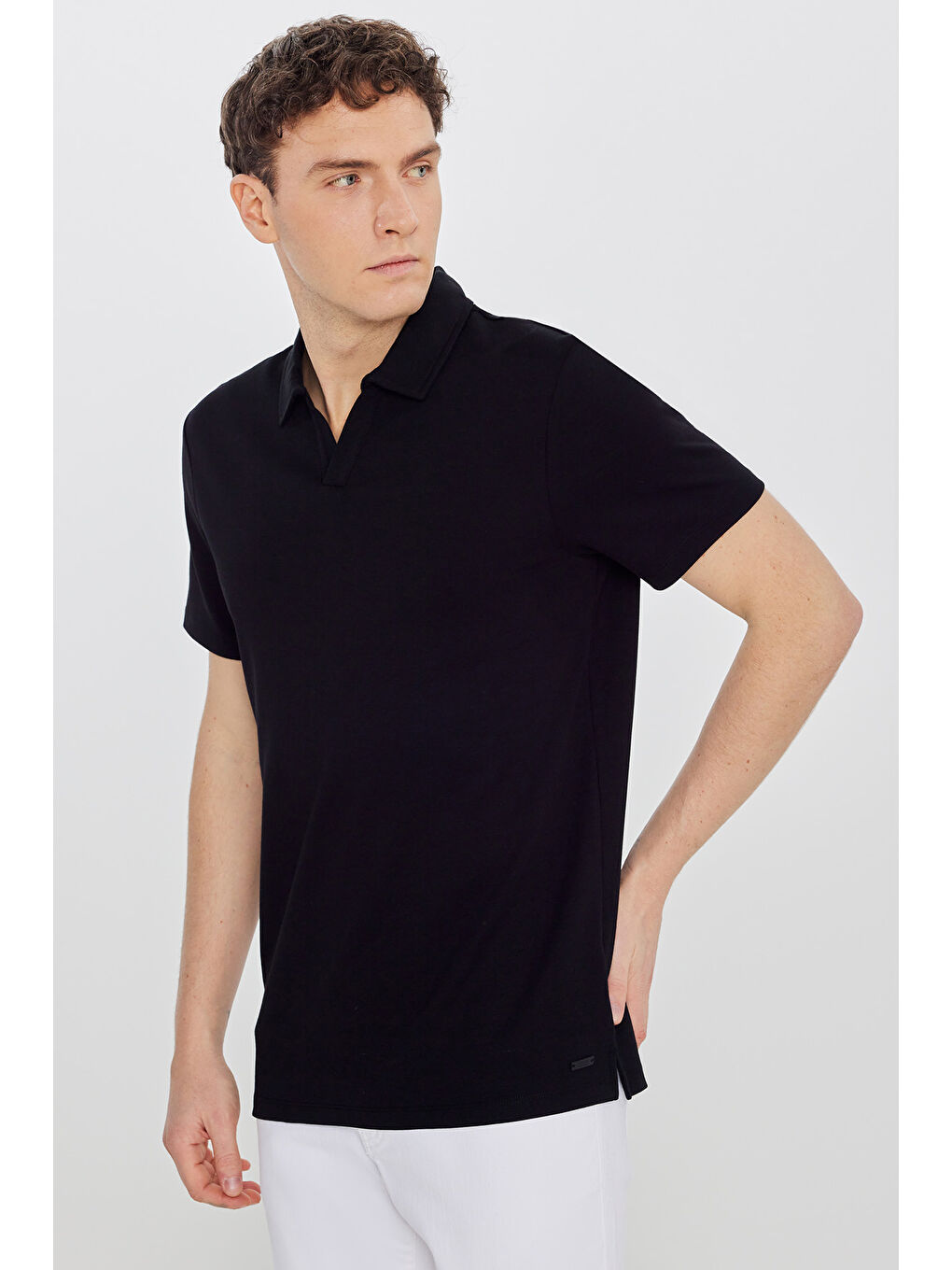 Erkek Siyah %100 Pamuk Slim Fit Dar Kesim Polo Yaka Tişört-2