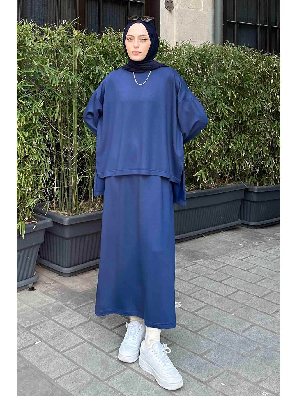 Kristal Etekli Takım Lacivert