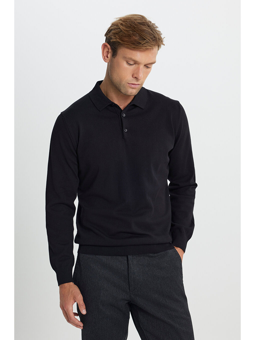 Erkek Siyah Pamuklu Standart Fit Normal Kesim Polo Yaka Triko Kazak-2