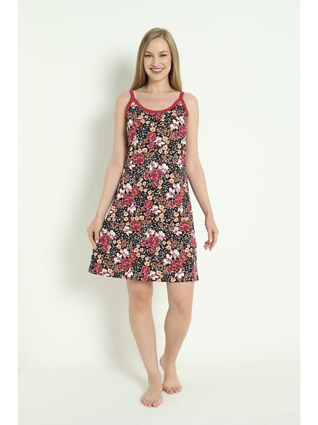 Siyah Kadın Desenli Askılı %100 Pamuk Elbise