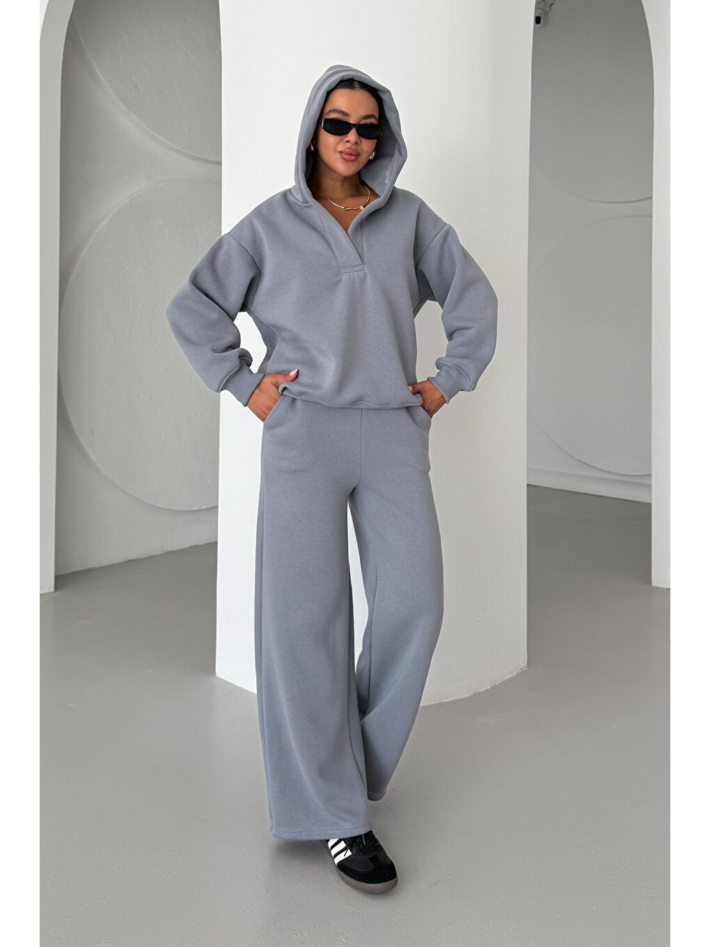 Gri Kadın Füme Patlı Yaka Kapüşonlu 3 İplik Eşofman Takımı-5