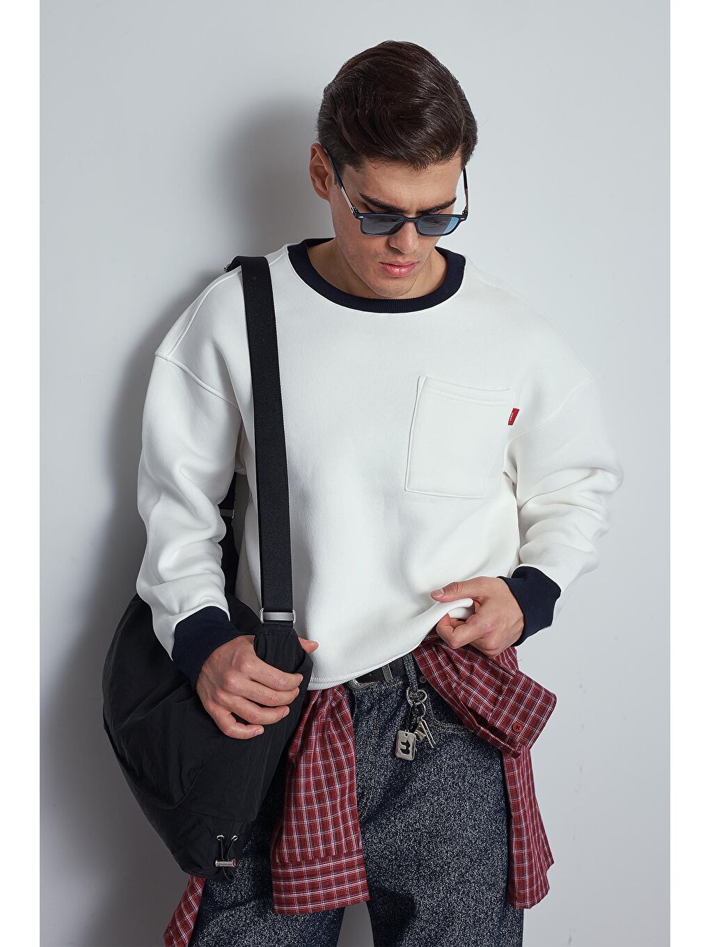 Erkek Oversize Kontrast Detaylı Sweatshirt Beyaz-1