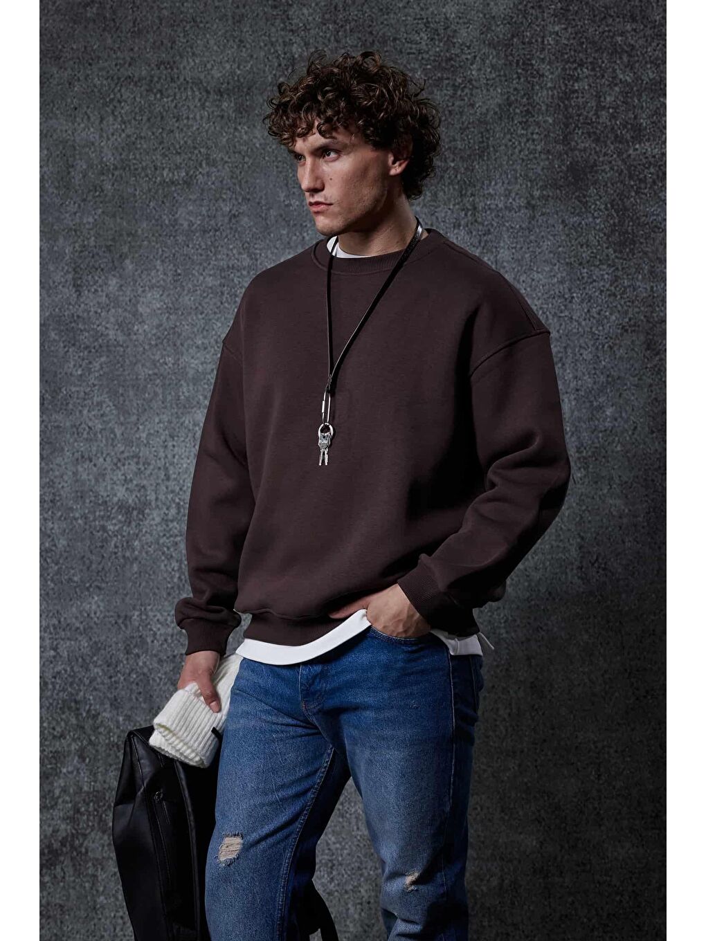 Erkek Oversize Bisiklet Yaka Basic Sweatshirt Kahverengi-5