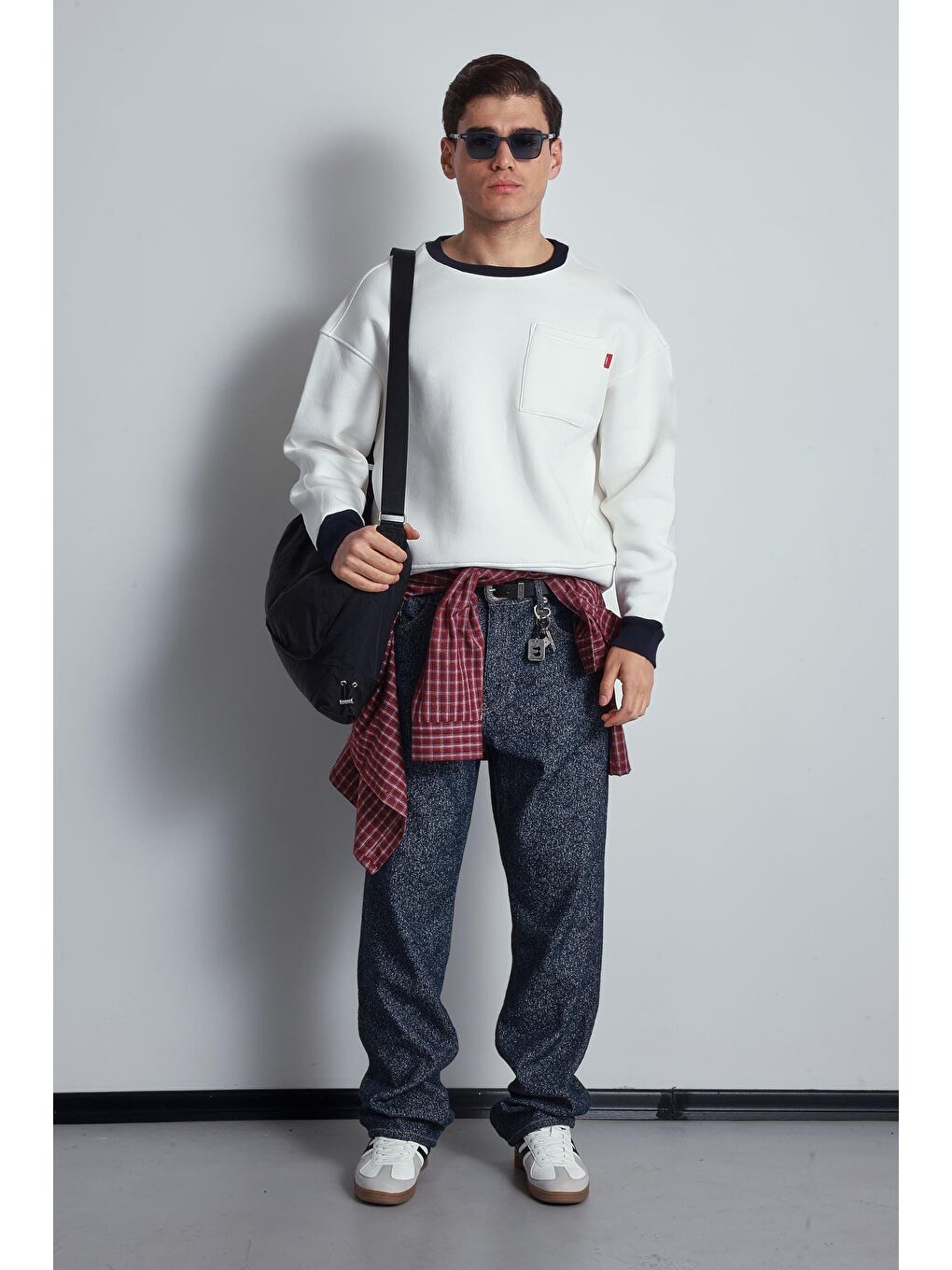 Erkek Oversize Kontrast Detaylı Sweatshirt Beyaz-2