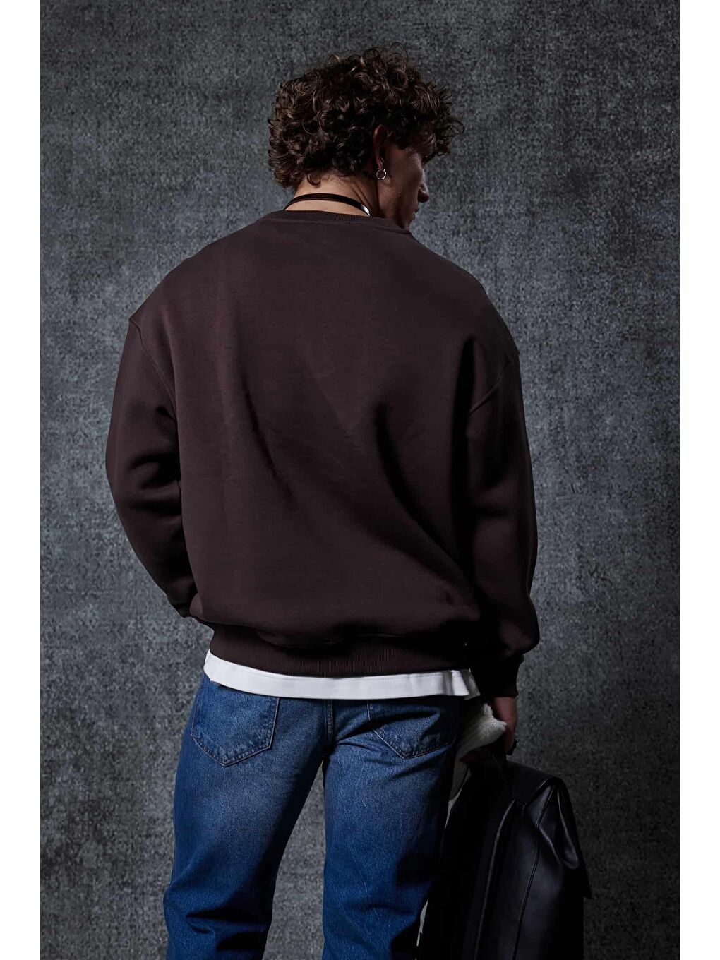 Erkek Oversize Bisiklet Yaka Basic Sweatshirt Kahverengi-7