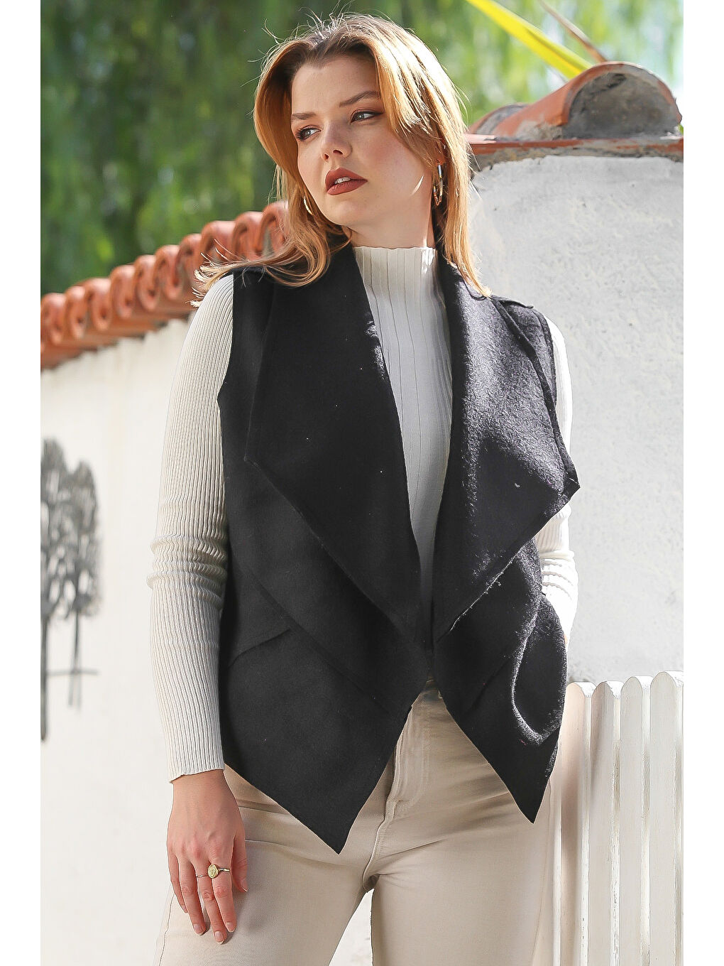 Siyah Şal Yaka Kolsuz Kapamasız Casual Keçe Kumaş Dokuma Yelek 65 60-2