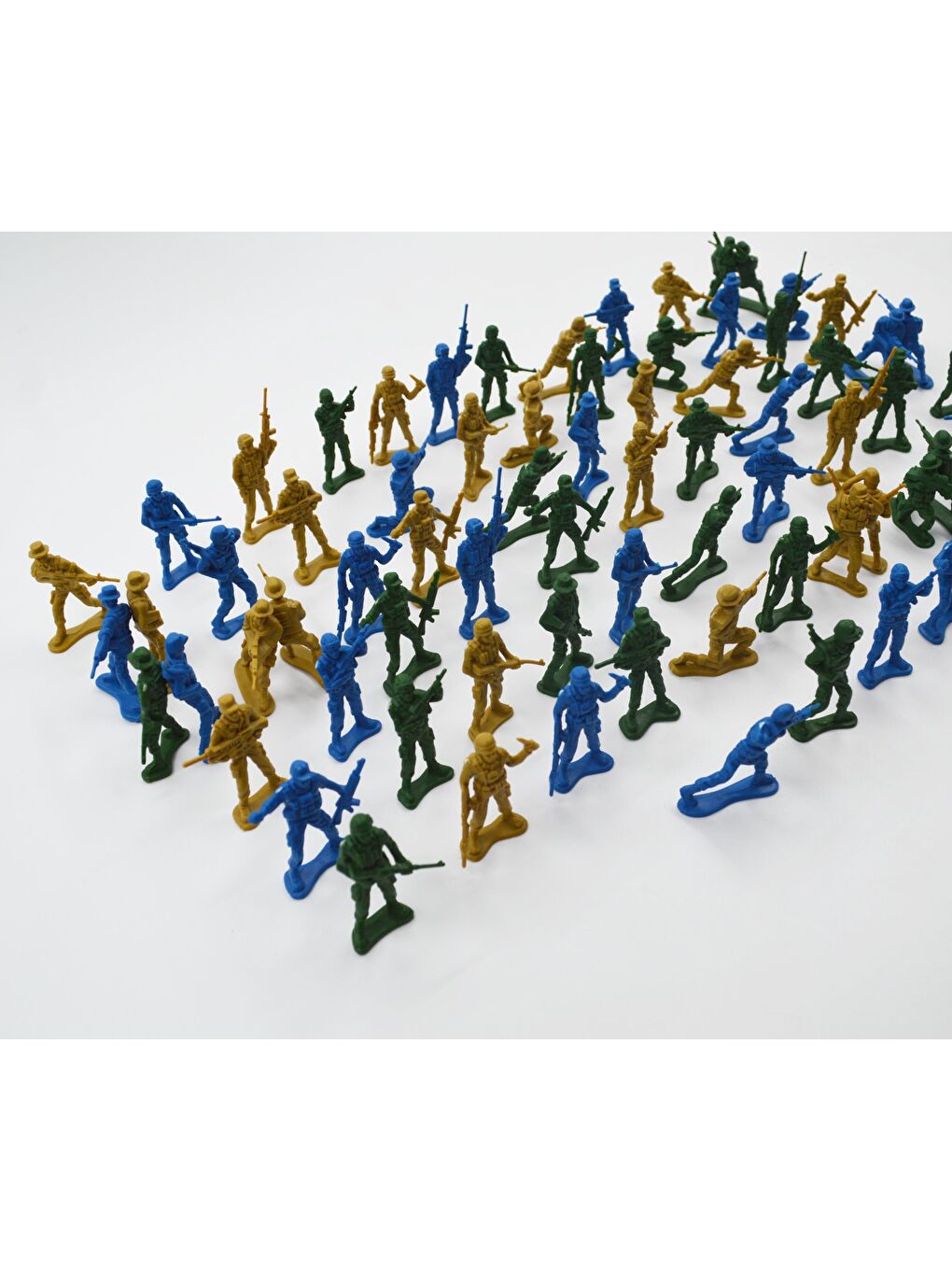 Kurşun Oyuncak Asker Mega Seti 72 Parça (GKO: 7351)-2