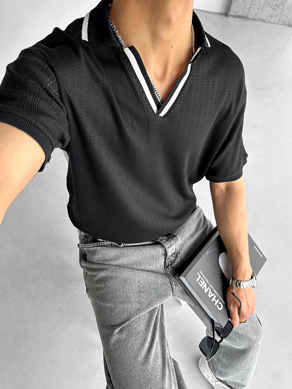 Erkek Yarım Pat V Yaka Desenli Triko T-Shirt Siyah Beyaz-2