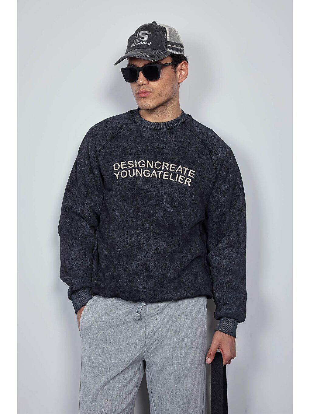 Erkek Oversize Yazı Baskılı Sweatshirt Siyah-4