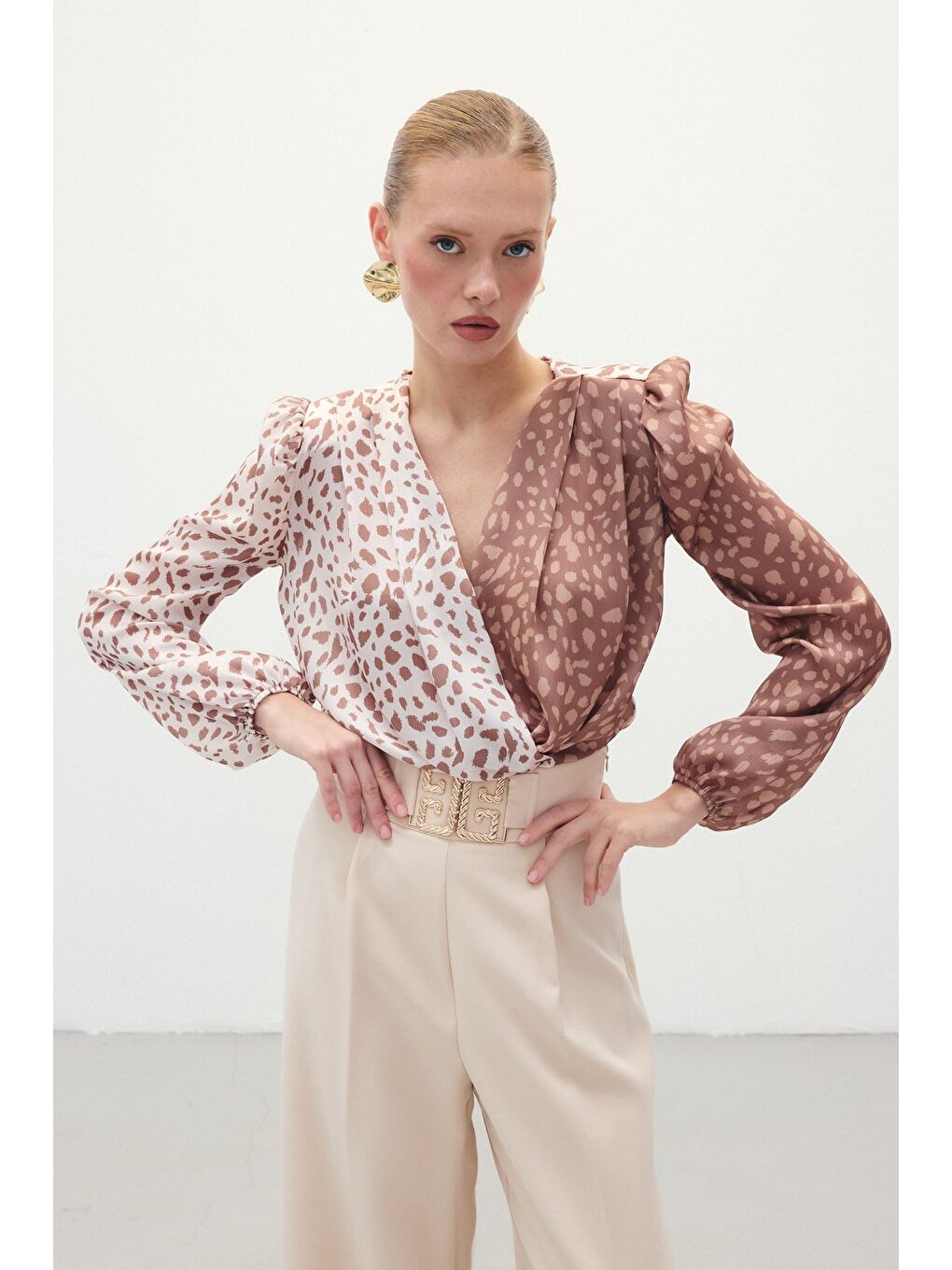 Kahverengi Kruvaze Desenli Bodysuit - Kahve-Bej-3