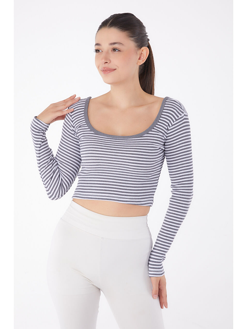 Gri Çizgili Crop Füme - 26119