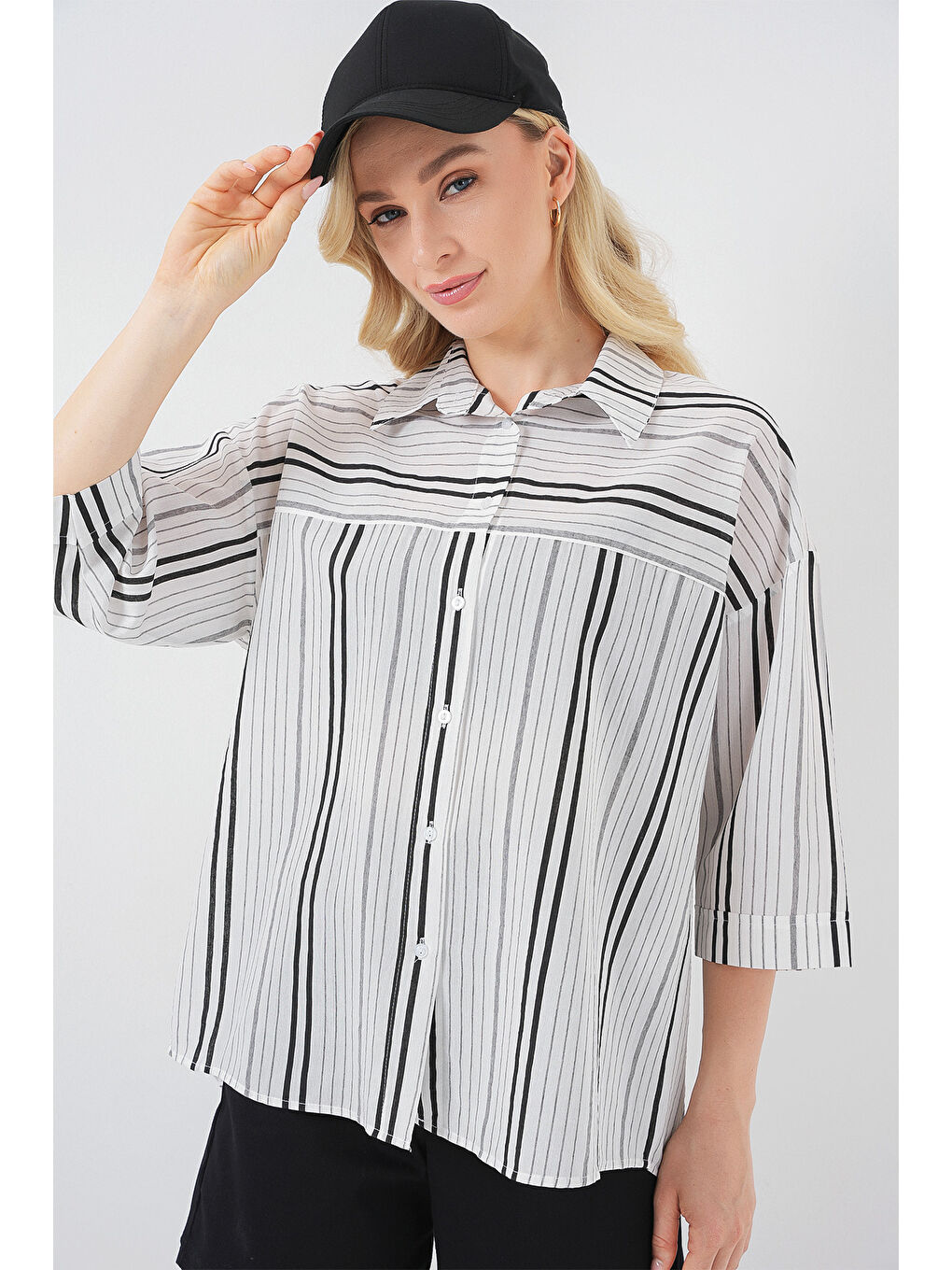 Bej Kadın Çizgili Kısa Kol Gömlek 20344 - Siyah - Taş-2