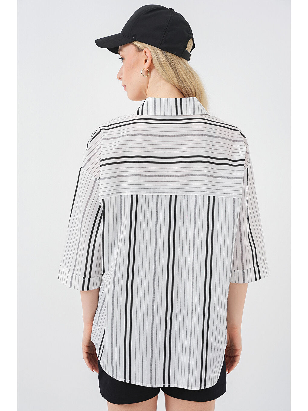 Bej Kadın Çizgili Kısa Kol Gömlek 20344 - Siyah - Taş-5