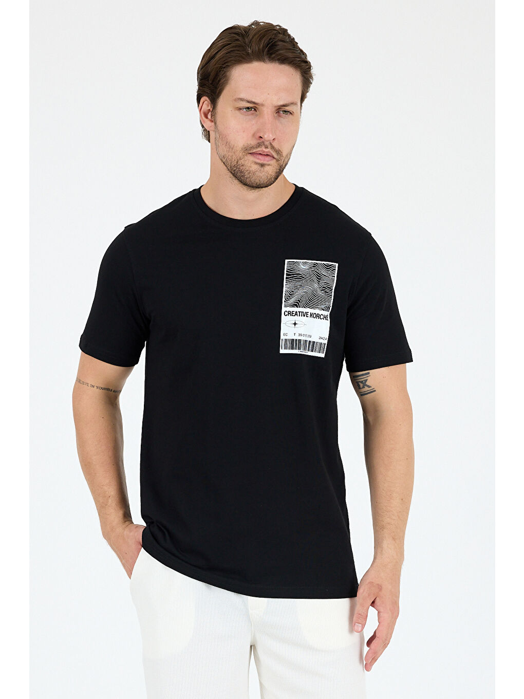 Siyah Bisiklet Yaka Baskılı Penye Erkek %100 Pamuk Tişört