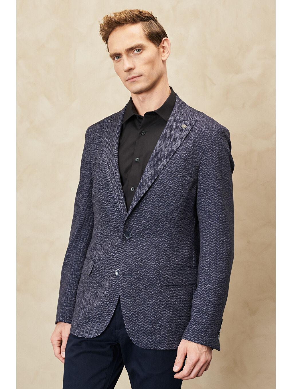 Erkek Lacivert Magic Fit Kırlangıç Yaka Balıksırtı Desenli Kırışmaz Ceket