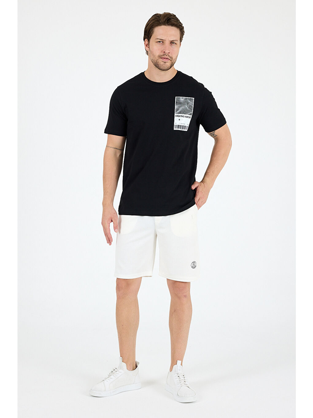 Siyah Bisiklet Yaka Baskılı Penye Erkek %100 Pamuk Tişört-2