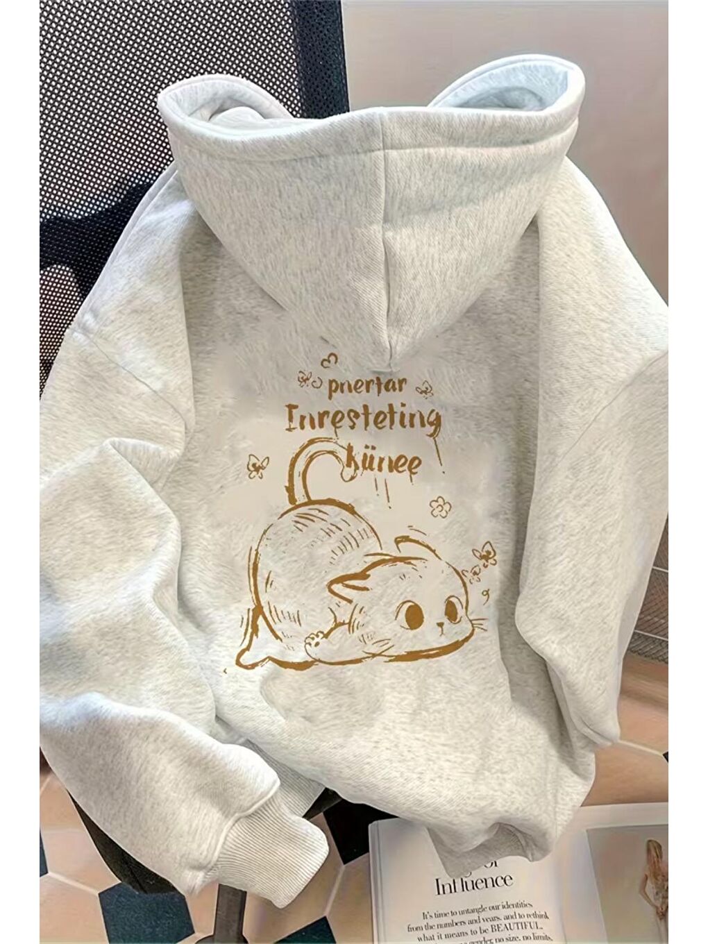 Gri Pinestar Kedi Sırt Baskılı İçi Pamuklu Unisex Sweatshirt