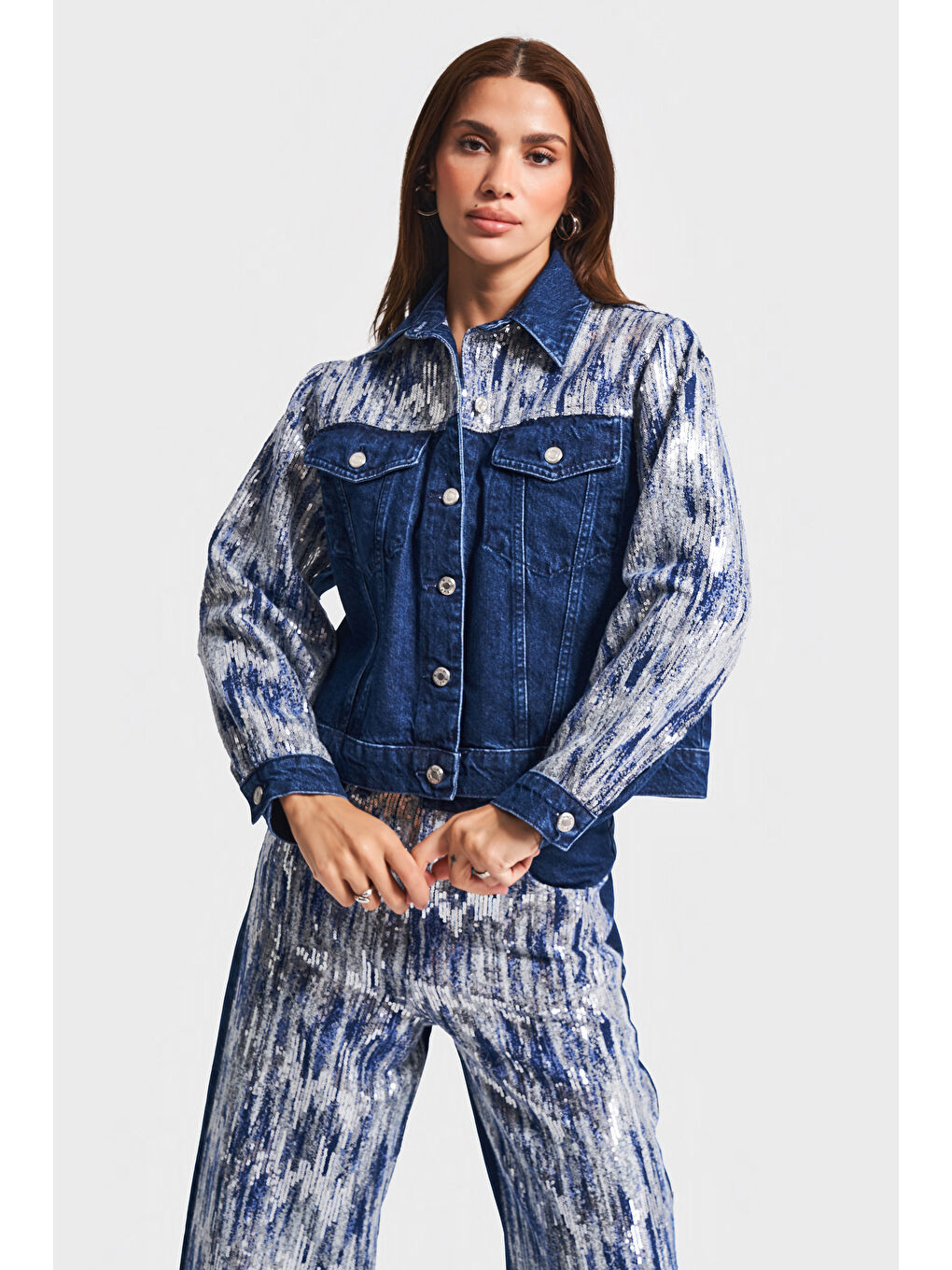 Kadın Mavi Renk 1w5-4 Oversize Pullu Özel Kumaş %100 Pamuk Tasarım Denim Ceket-3