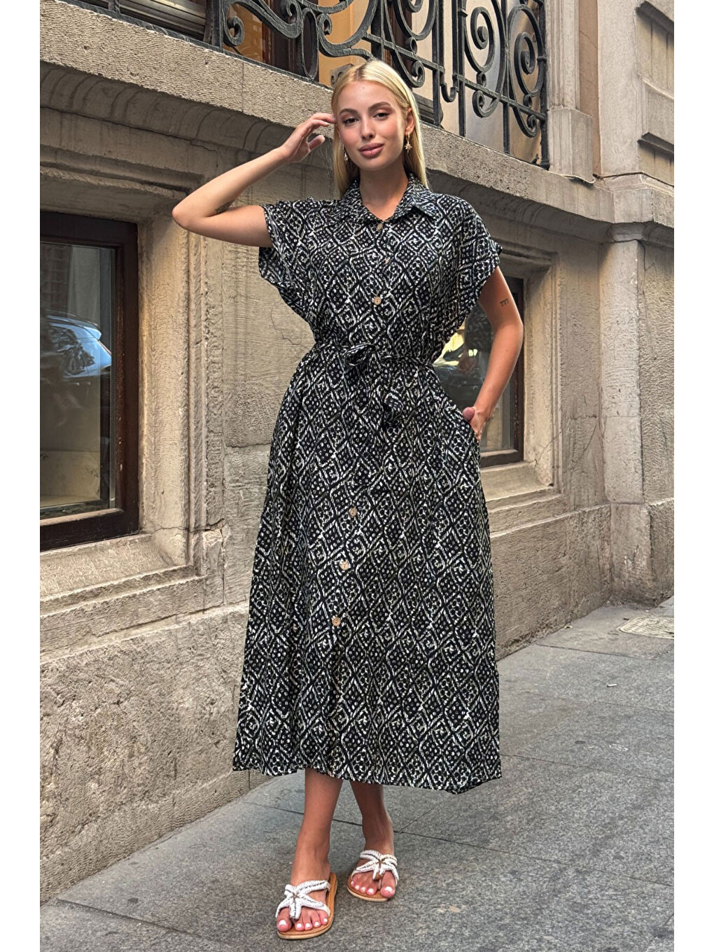 Siyah Kemerli Desenli Dokuma Gömlek Elbise-1