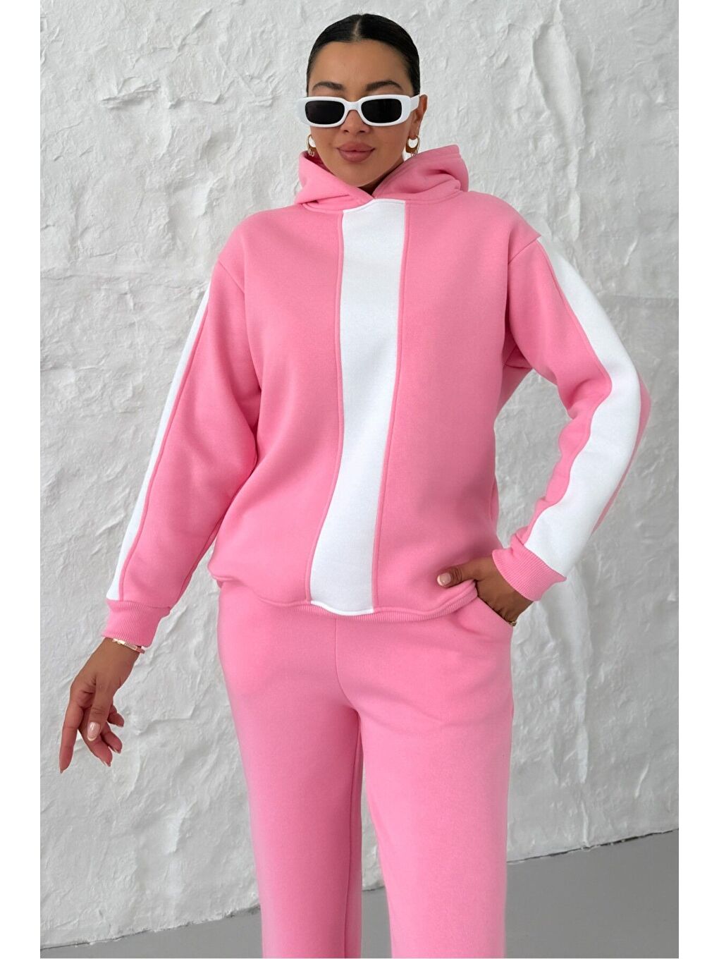 Kadın Pembe Kapüşonlu Kol Ve Göğüs Dikey Kalın Şeritli Alt-Üst Eşofman Takımı-4
