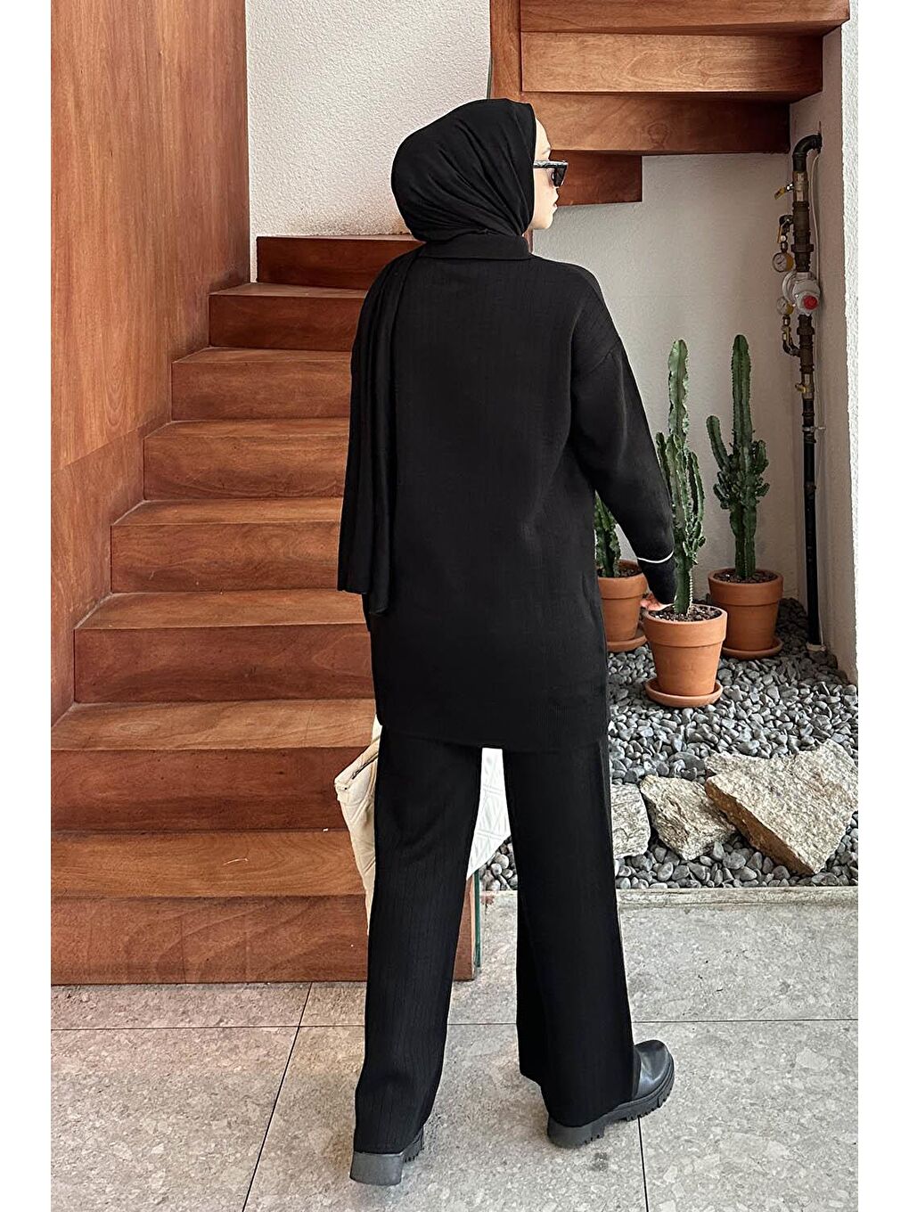 Cep Detaylı Garnili Triko Takım Siyah-3