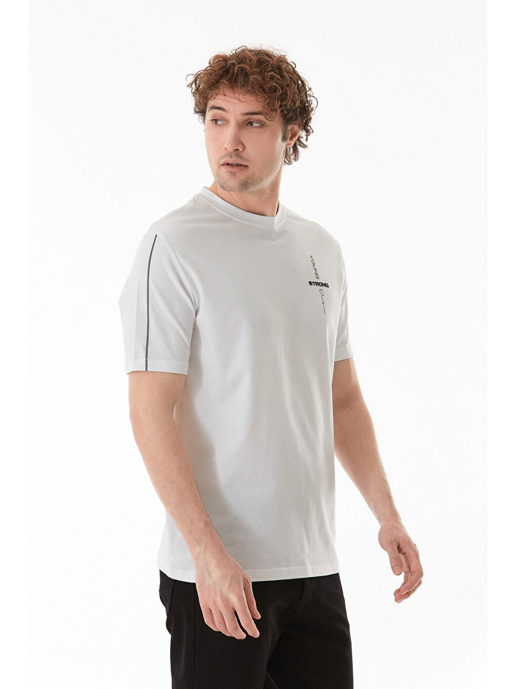 Beyaz Strong Baskılı Bisiklet Yaka Tişört-2