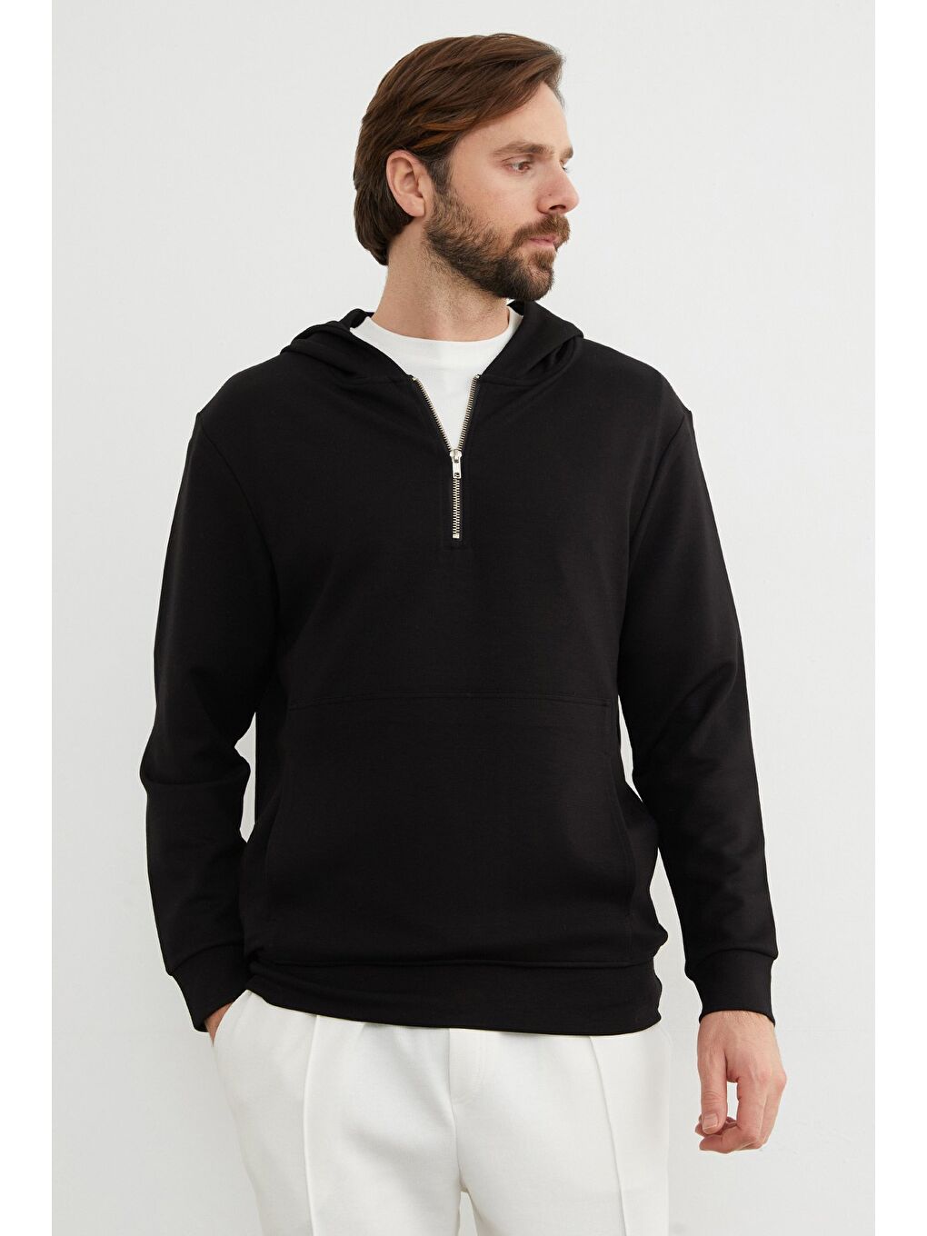 Siyah Yarım Fermuarlı Kapüşonlu Modal Sweatshirt-1