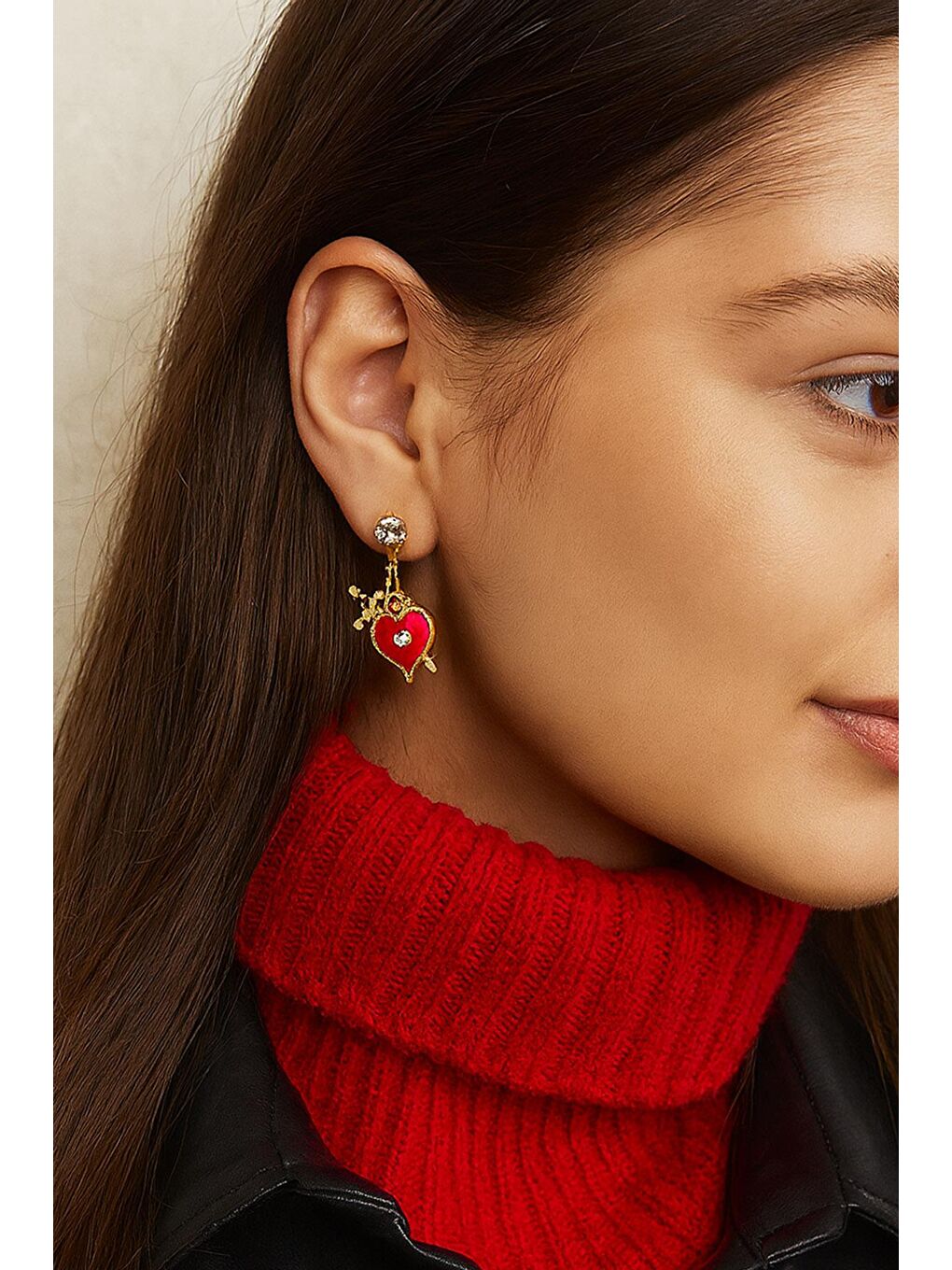 Kırmızı Mini Sallantılı Küpe-3