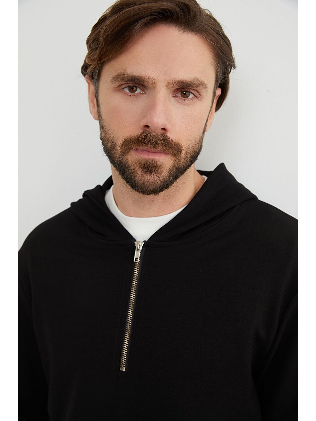 Siyah Yarım Fermuarlı Kapüşonlu Modal Sweatshirt-4
