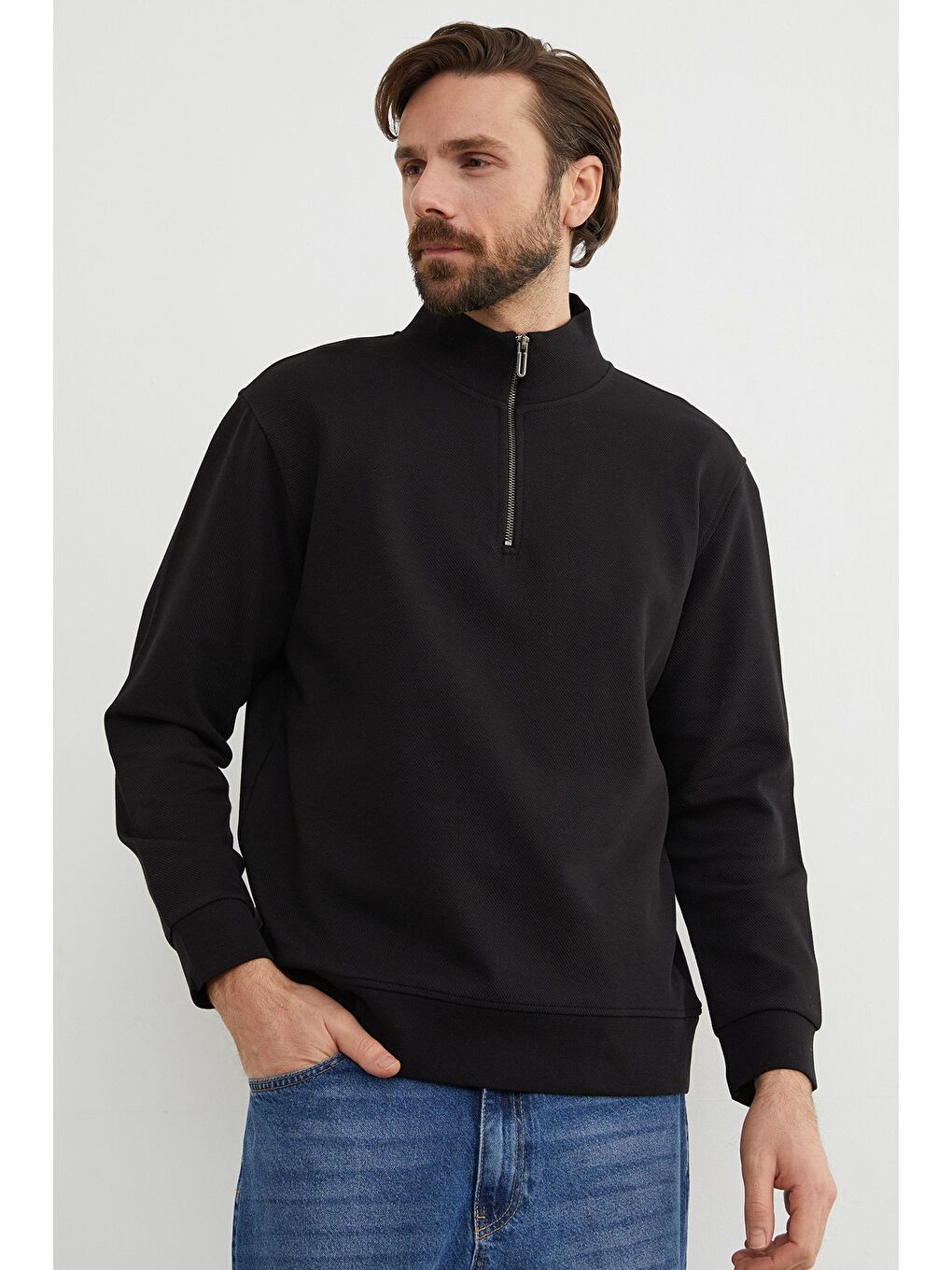 Siyah Fitilli Yarım Fermuarlı Sweatshirt-4