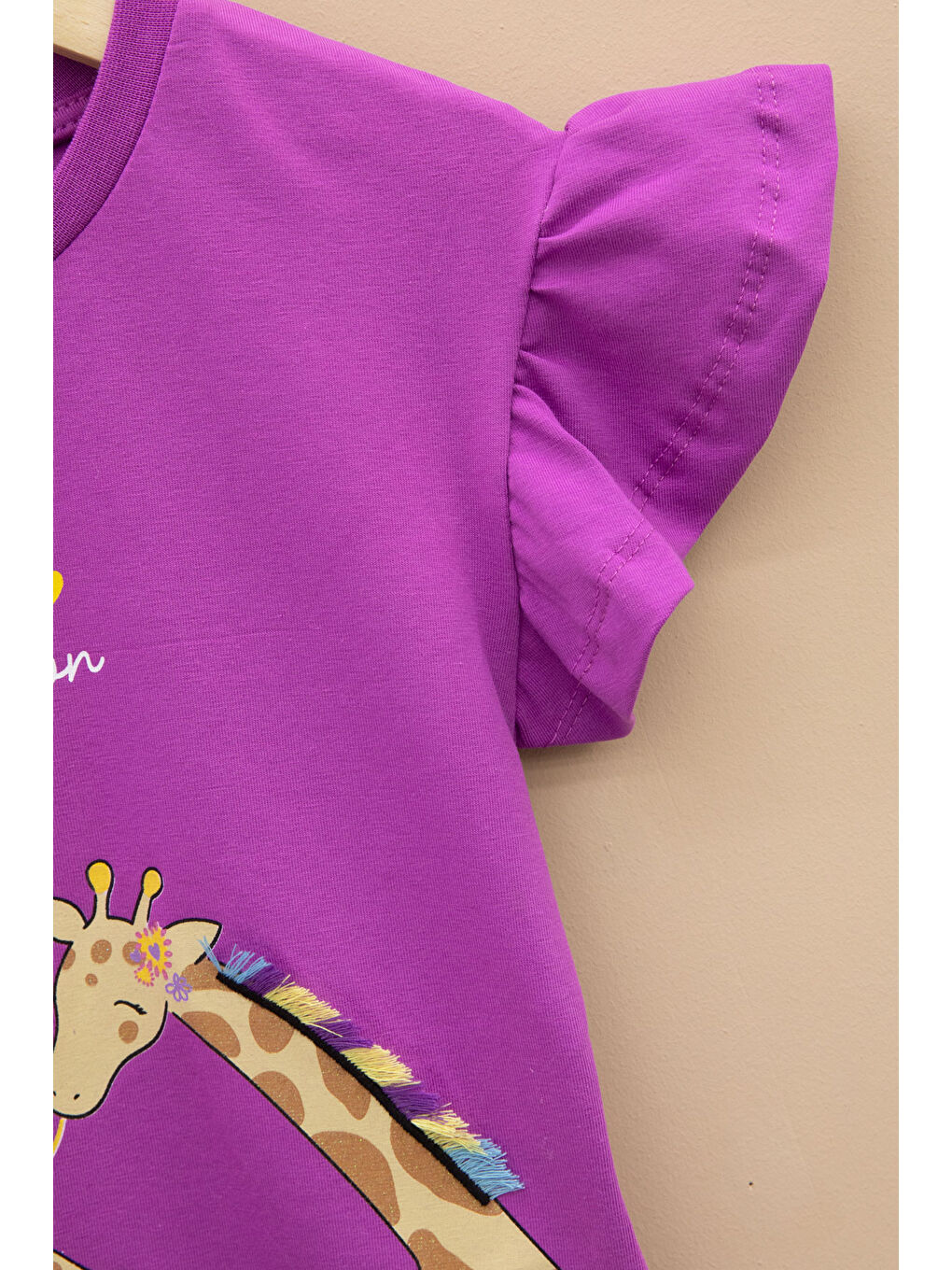 Mor Zürafa Baskılı Fırfırlı Kız Bebek Kısa Kol Tişört 20994-1