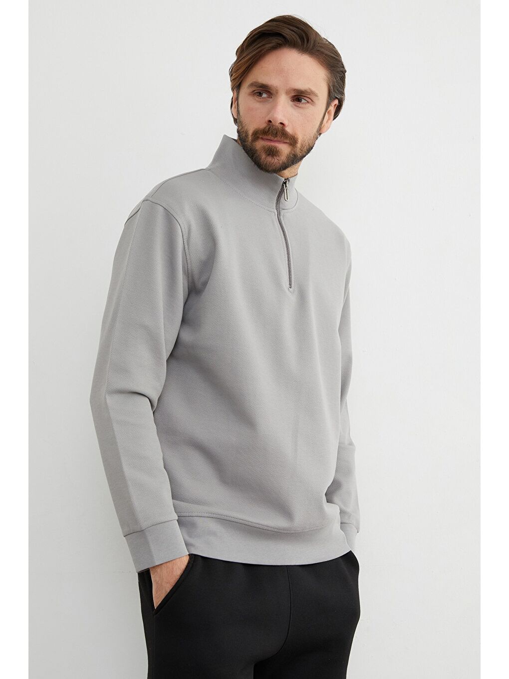 Gri Fitilli Yarım Fermuarlı Sweatshirt-4