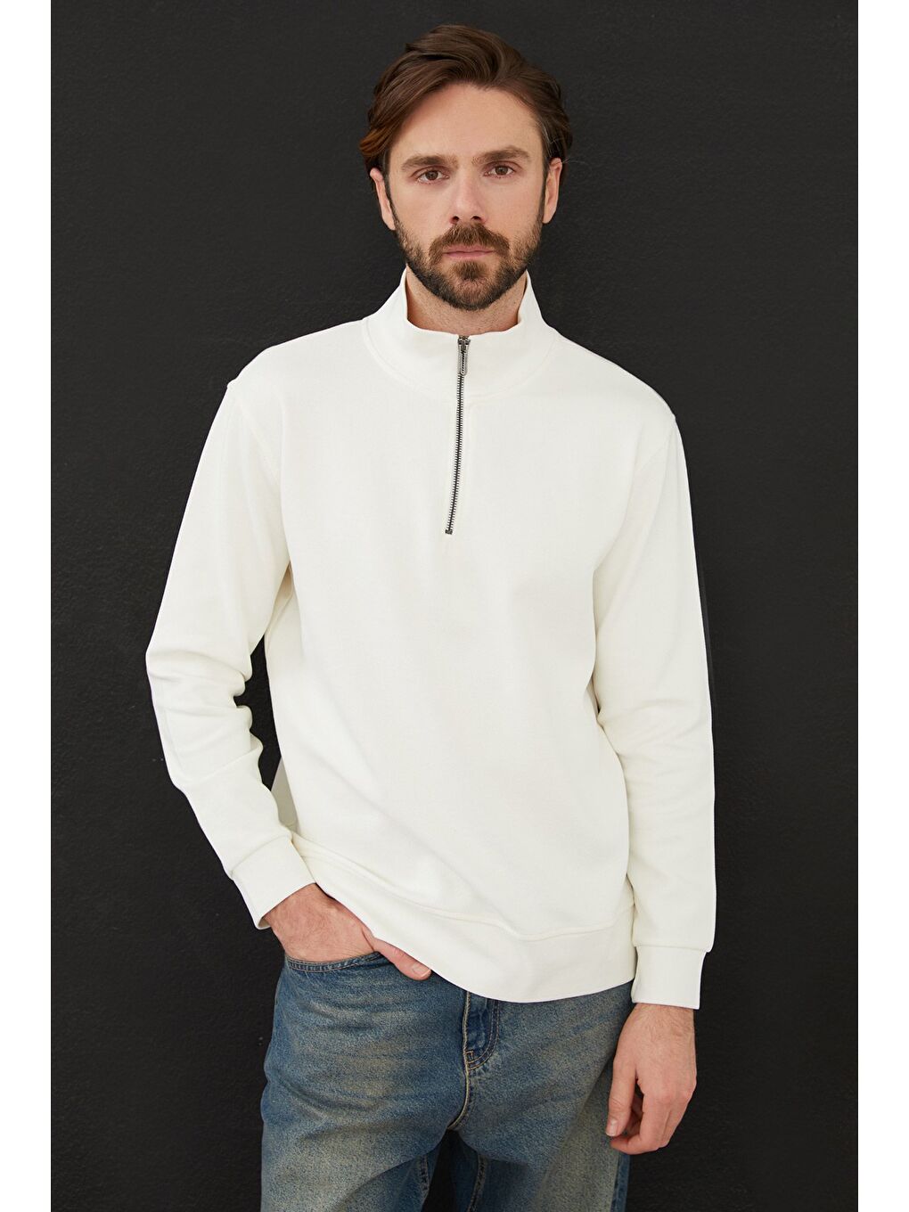 Ekru Fitilli Yarım Fermuarlı Sweatshirt