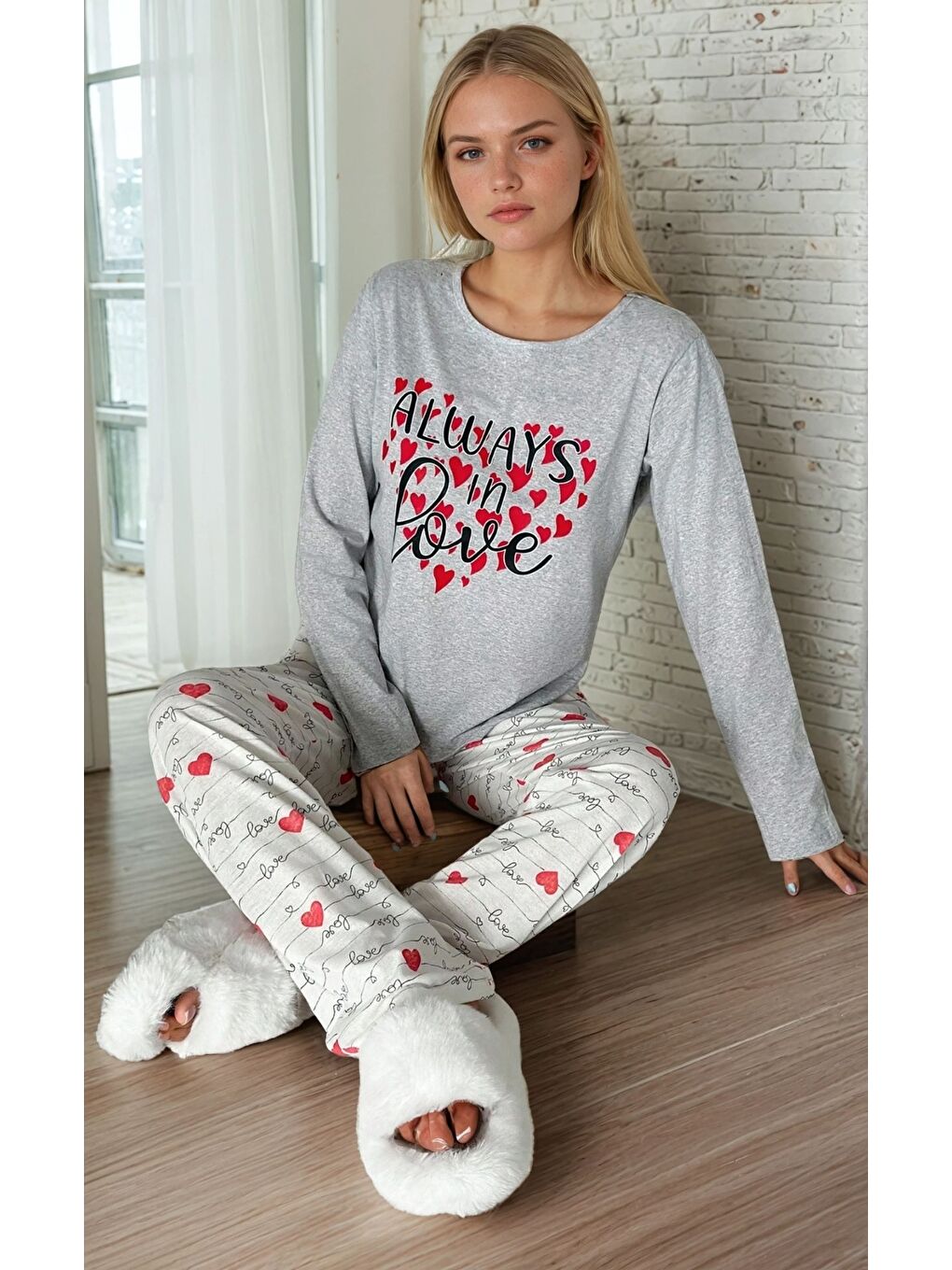 Gri Kalp Desen Baskılı Uzun Kollu Pijama Takımı-1