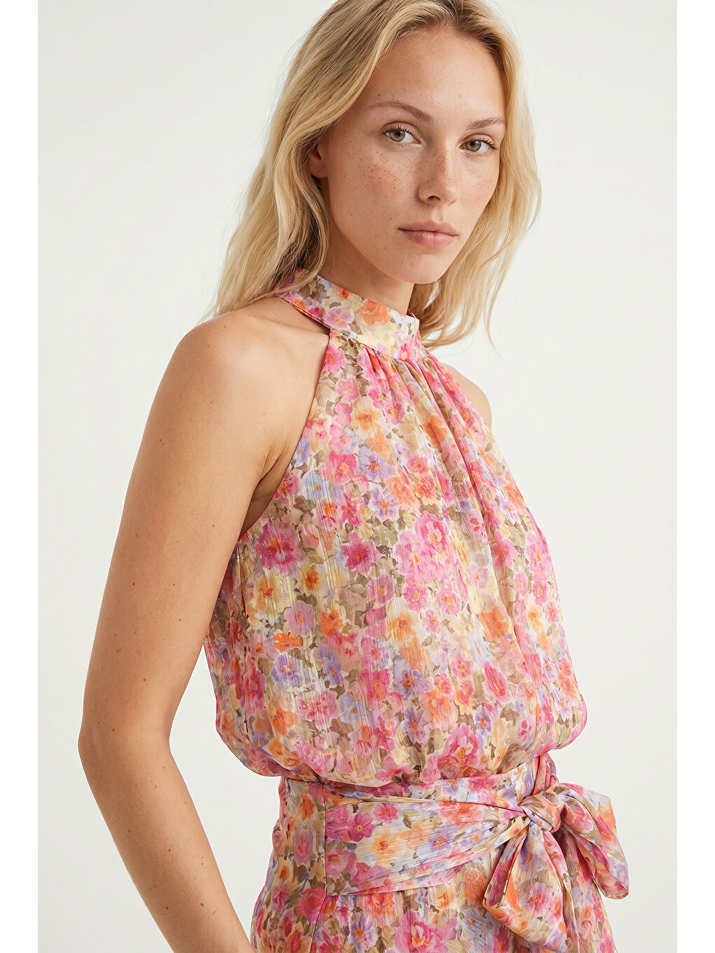 Çiçek Desenli Halter Yaka Crop Bluz Pembe-2