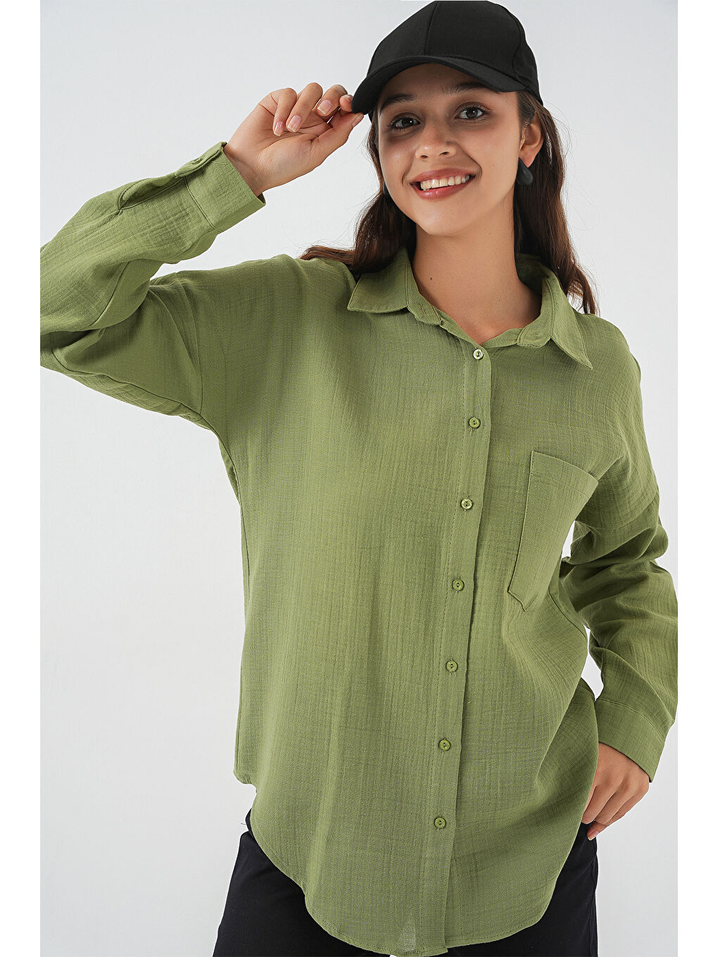 Yeşil Kadın Tek Cepli Oversize Müslin Gömlek 20353 - Çağla-3