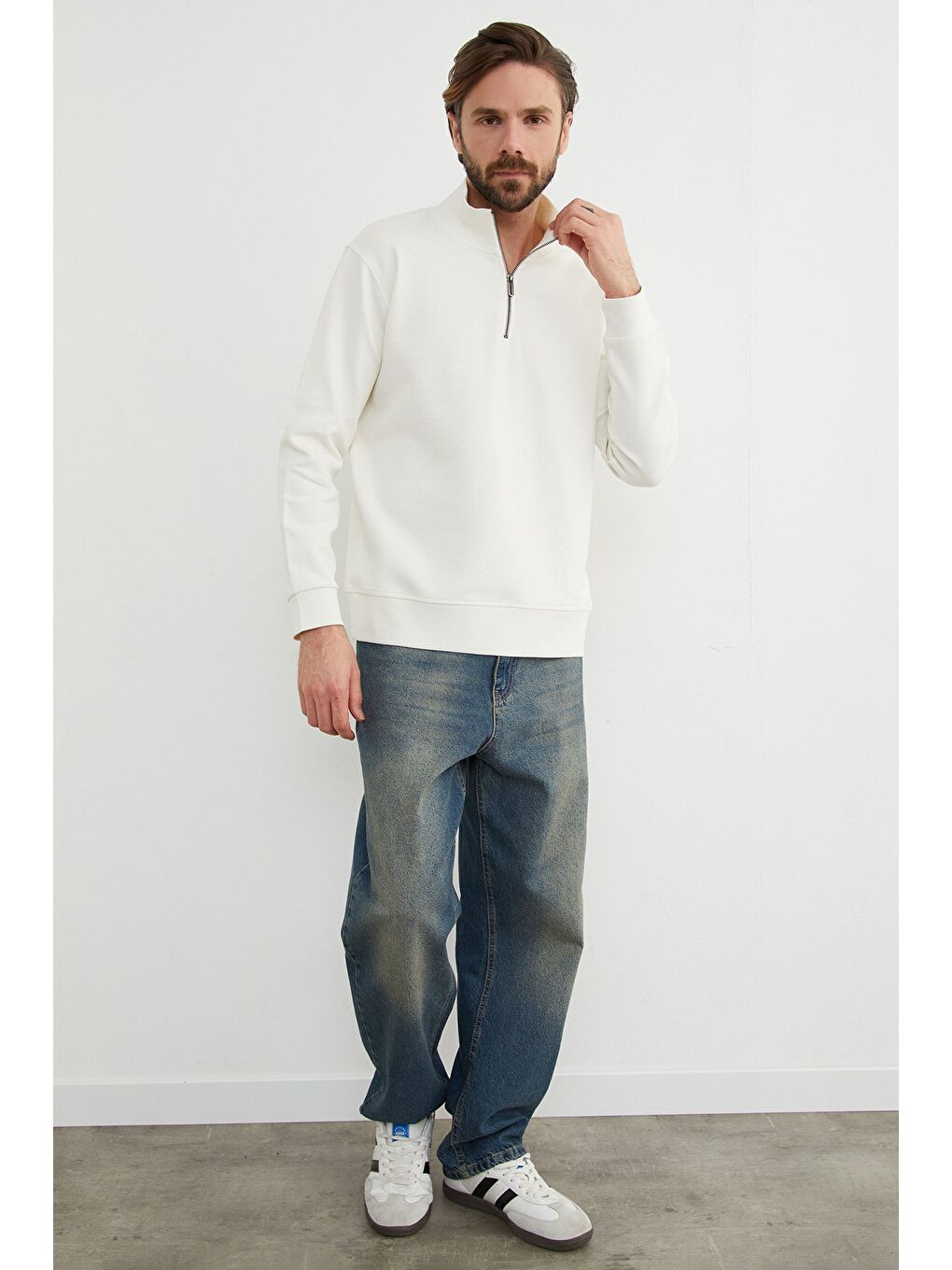 Ekru Fitilli Yarım Fermuarlı Sweatshirt-4