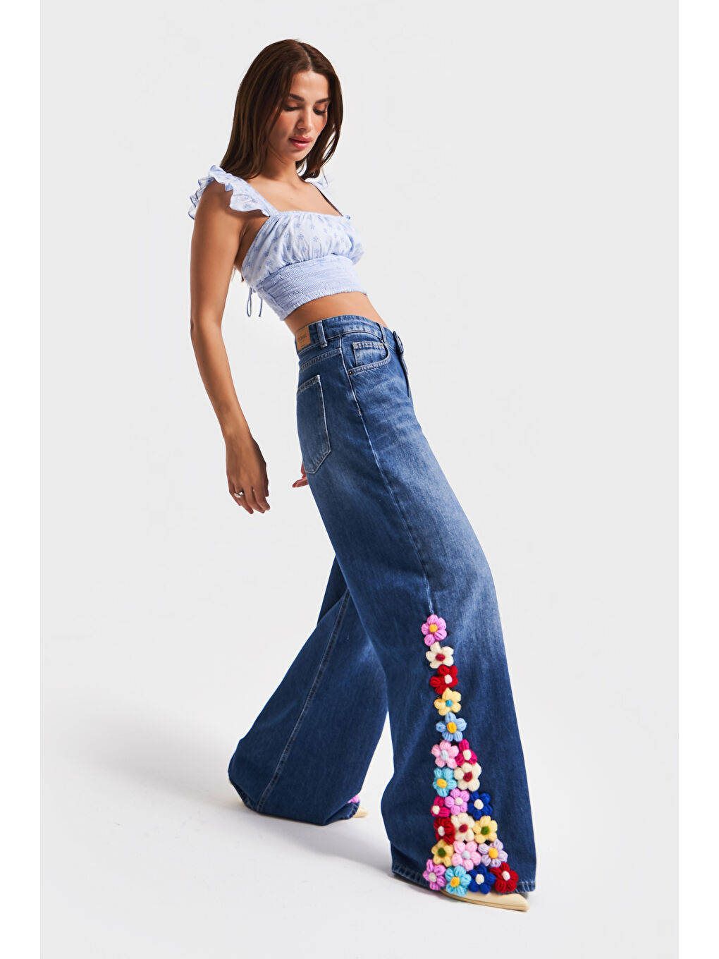 Kadın Mavi Renk 2w5-5 Palazzo Fit Renkli Çiçek Örgü İşlemeli Özel Tasarım Denim Jean