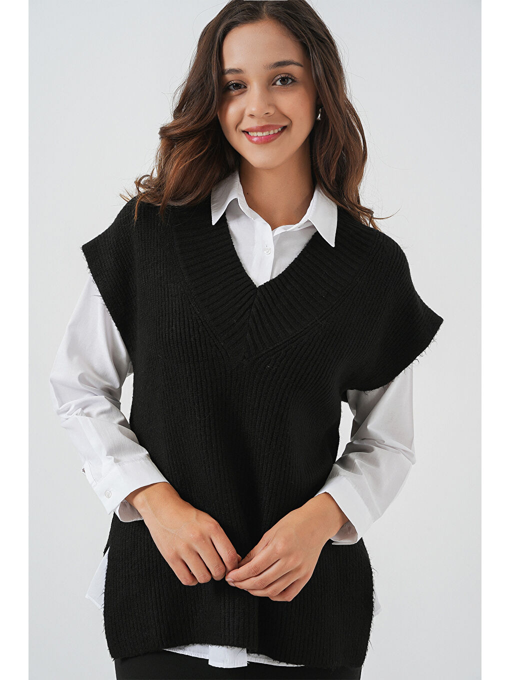 Kadın V Yaka Triko Süveter 15925 - Siyah-3