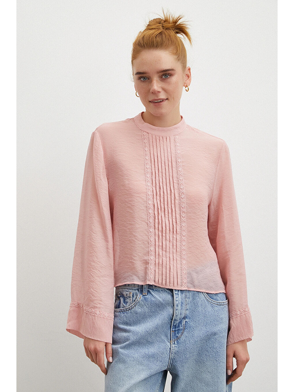 Dantel Kesimli Uzun Kollu Bluz Pembe-1