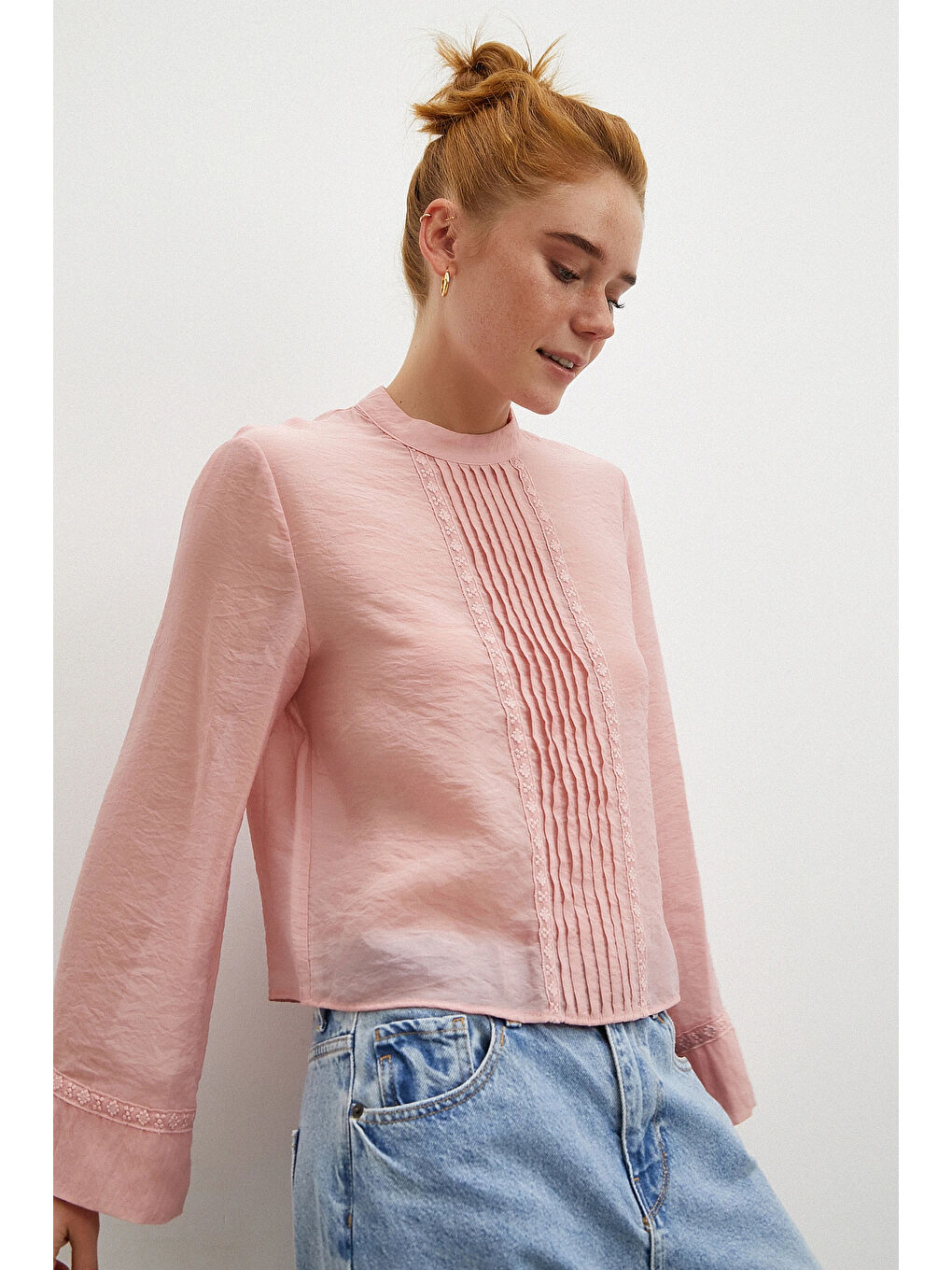 Dantel Kesimli Uzun Kollu Bluz Pembe-3