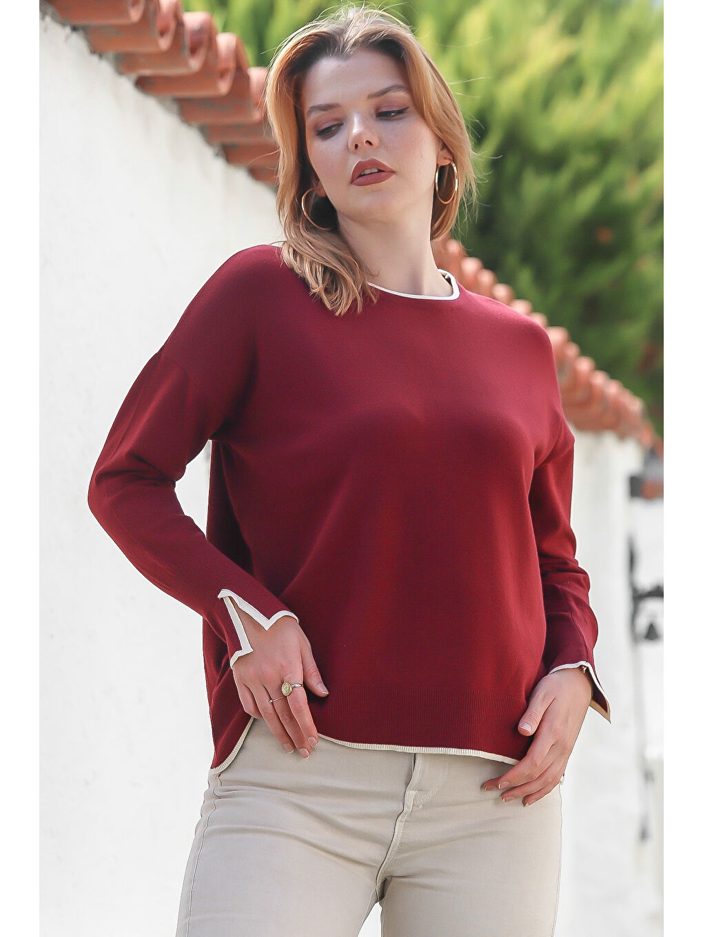 Bordo Yuvarlak Yaka Uzun Kol Arkası Düğmeli Casual Triko Kazak 65 65-3