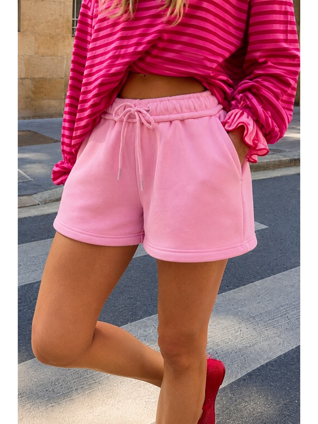 Pembe Yüksek Bel Rahat Kesim Kadın Şort Mg2895-1
