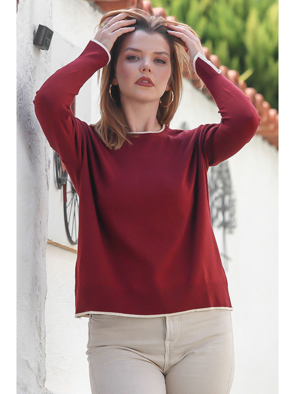 Bordo Yuvarlak Yaka Uzun Kol Arkası Düğmeli Casual Triko Kazak 65 65-6