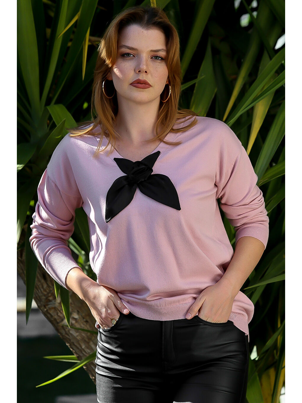 Pembe Somon Rengi V Yaka Uzun Kol Fiyonk Detaylı Casual Triko Kazak 65 60